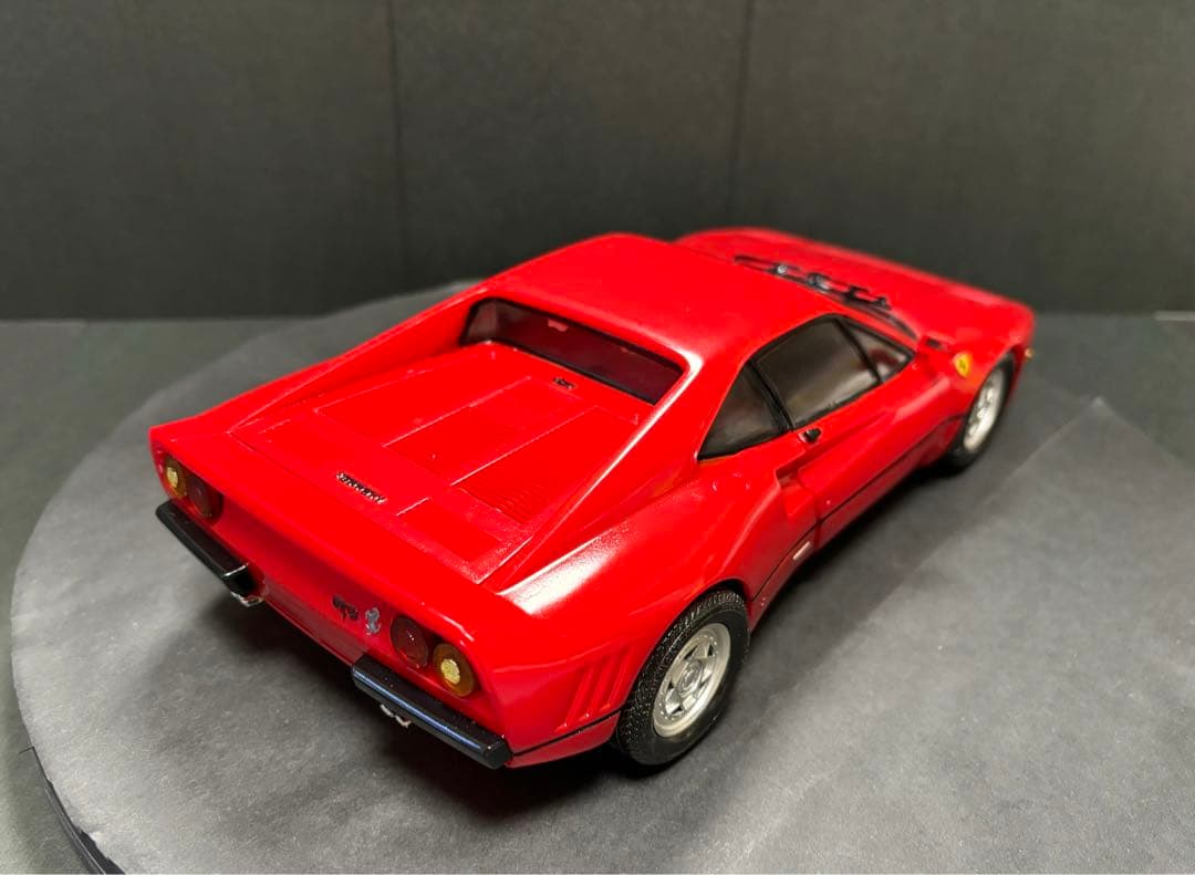 素人製作】フジミ 1/16 フェラーリ 288GTO プラモデル完成品 - メルカリ