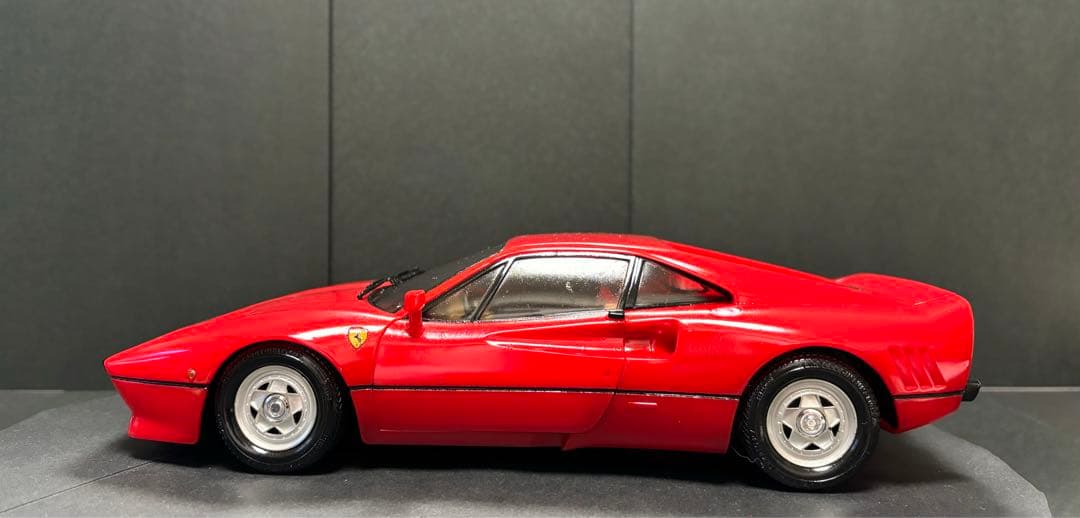 素人製作】フジミ 1/16 フェラーリ 288GTO プラモデル完成品 - メルカリ