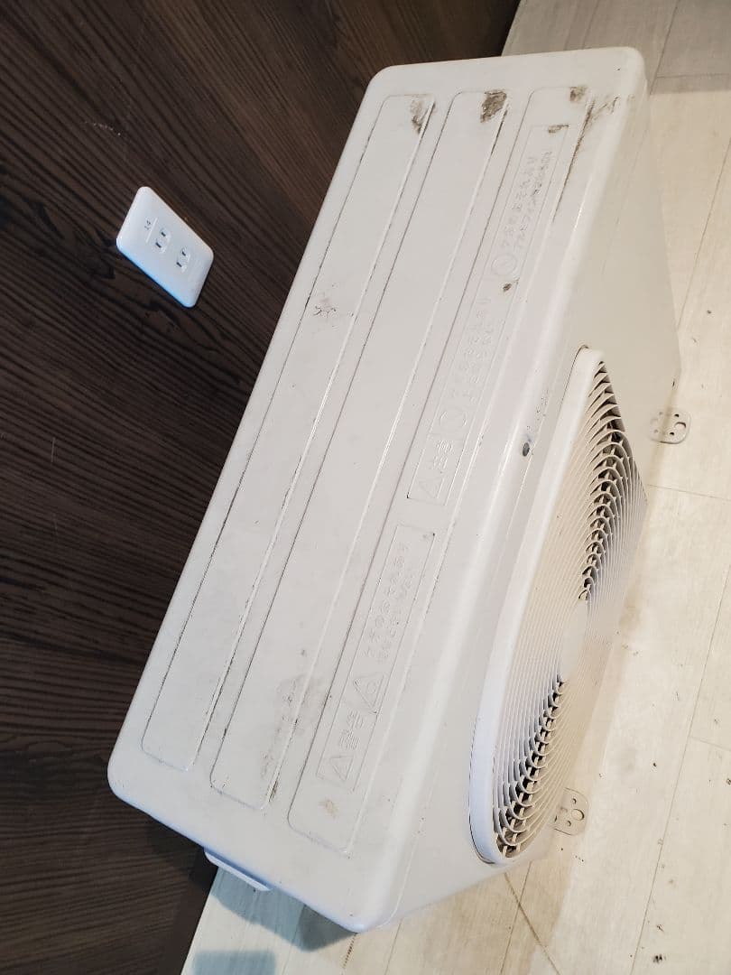 東芝　エアコン　冷暖房　RAS-F221APY 2.2kW 2019年