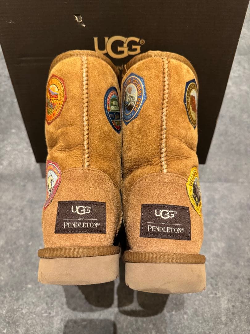 UGG × PENDLETON ムートンブーツ - メルカリ