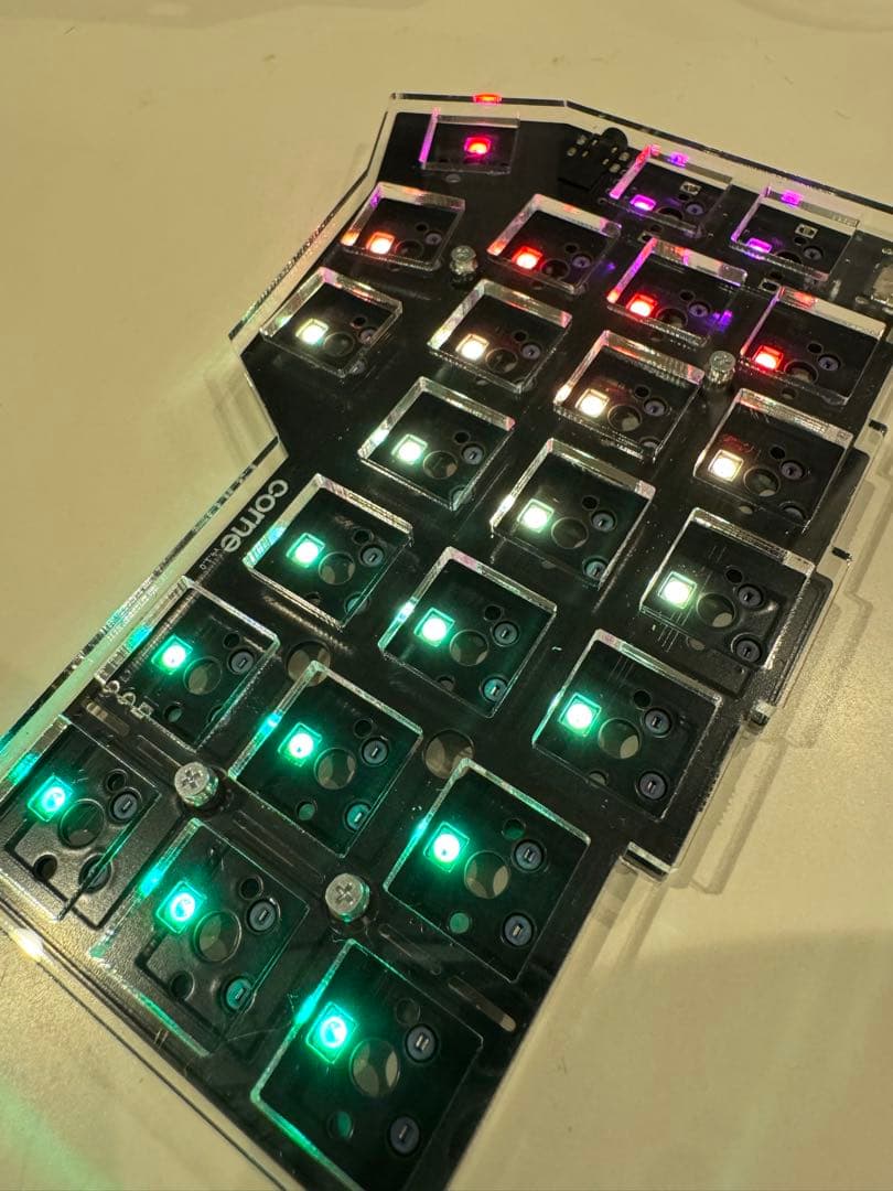 【新品】corne v4 cherry 完成品　スケルトン　透明アクリル 新品】corne v4 cherry 完成品 スケルトン 透明アクリル - メルカリ