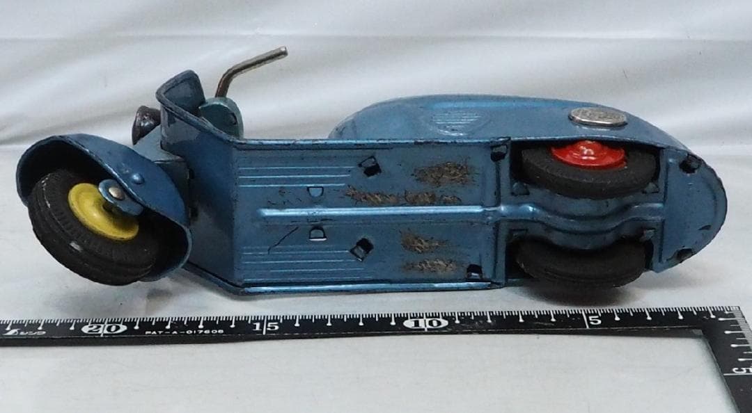 萬代屋【新三菱工業シルバーピジョン青】ブリキtin toy carスクーター