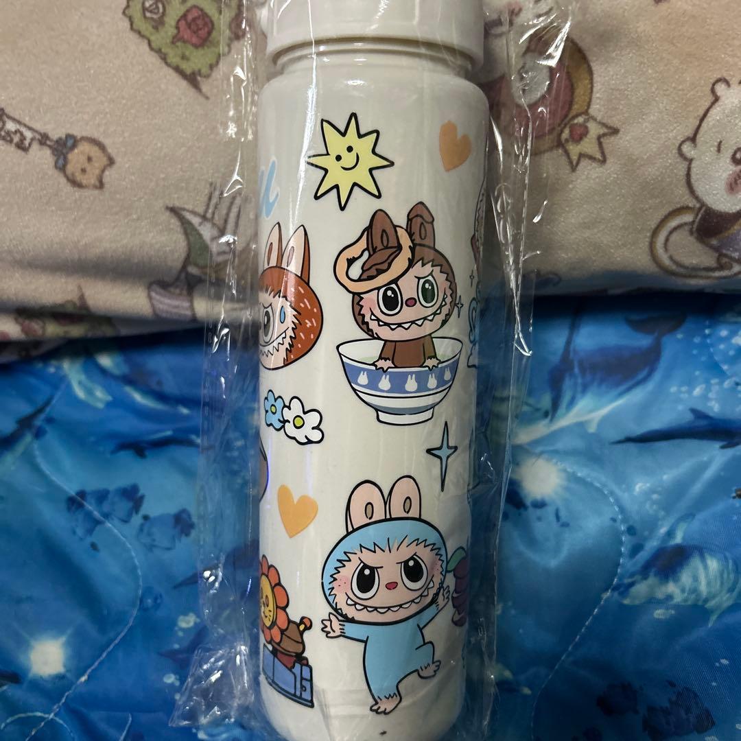 ラブブ水筒 - メルカリ