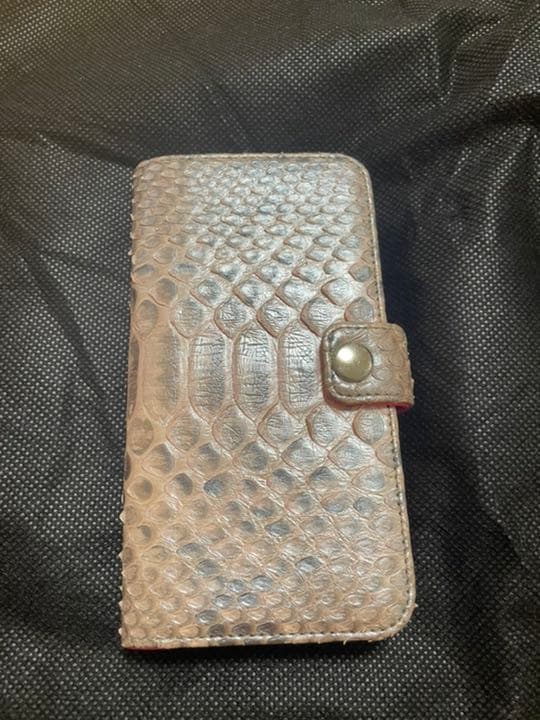 本物 蛇革 本革 iPhone 12Pro 手帳ケース ピンク 楽天市場】パイソン 蛇革（素材（スマホ・携帯ケース）本革