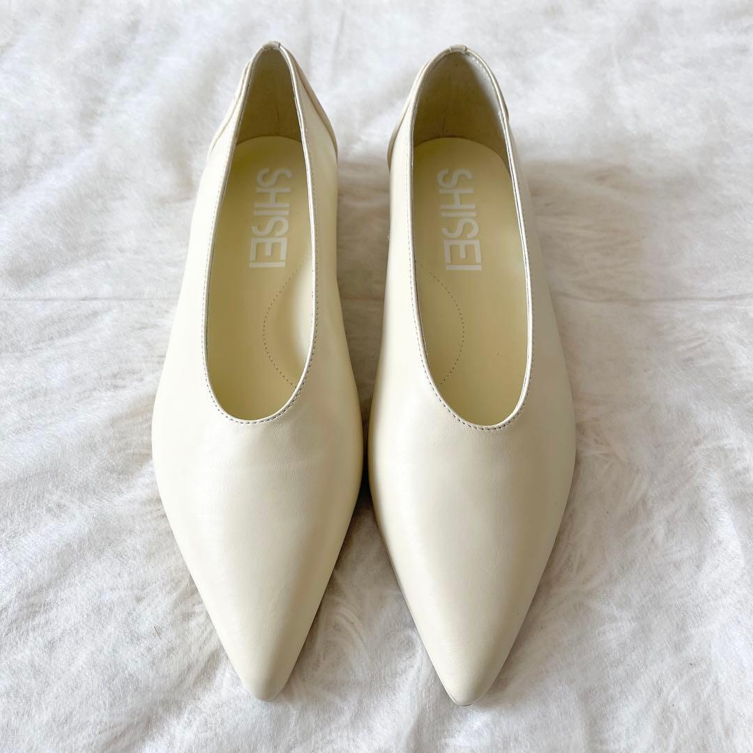 新品✨SHISEI シーセイ MM POINTED U PUMPS 白 レザー - メルカリ