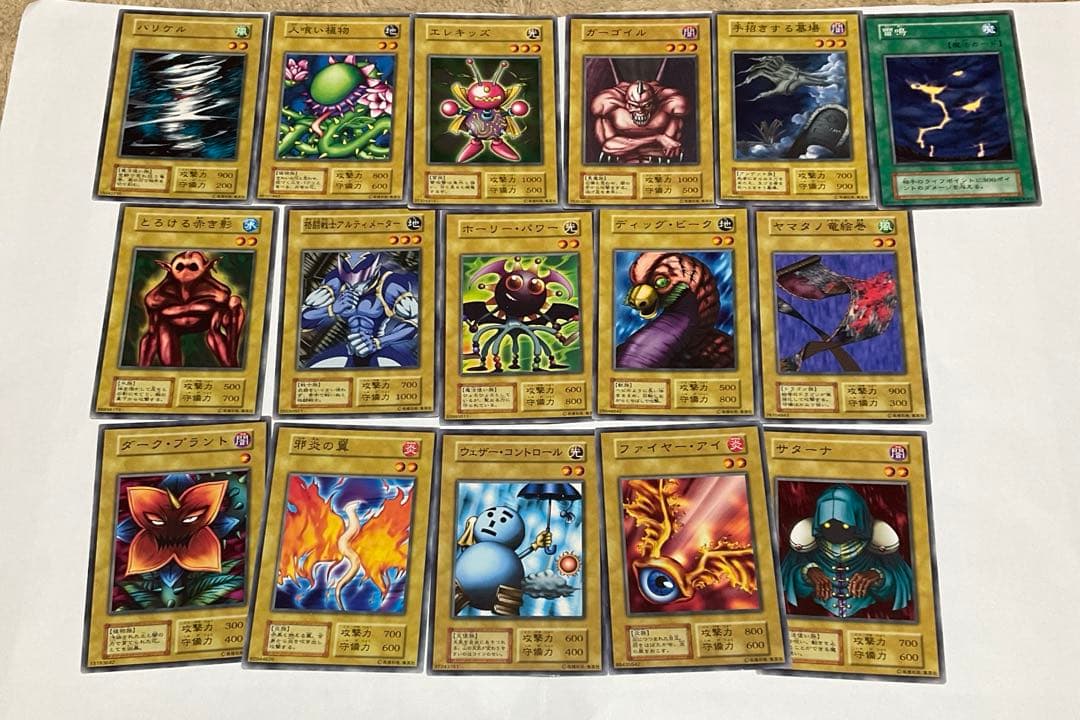 遊戯王 公式 プレイマット 紅涙の魔ラクリモーサJUDGE 未開封 EU版