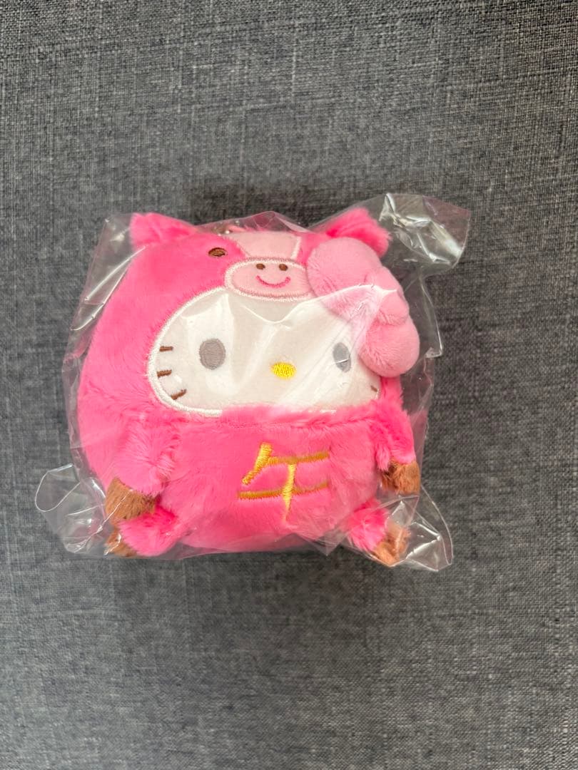 ハローキティ 2026 午 ぬいぐるみ 干支 キティ - メルカリ