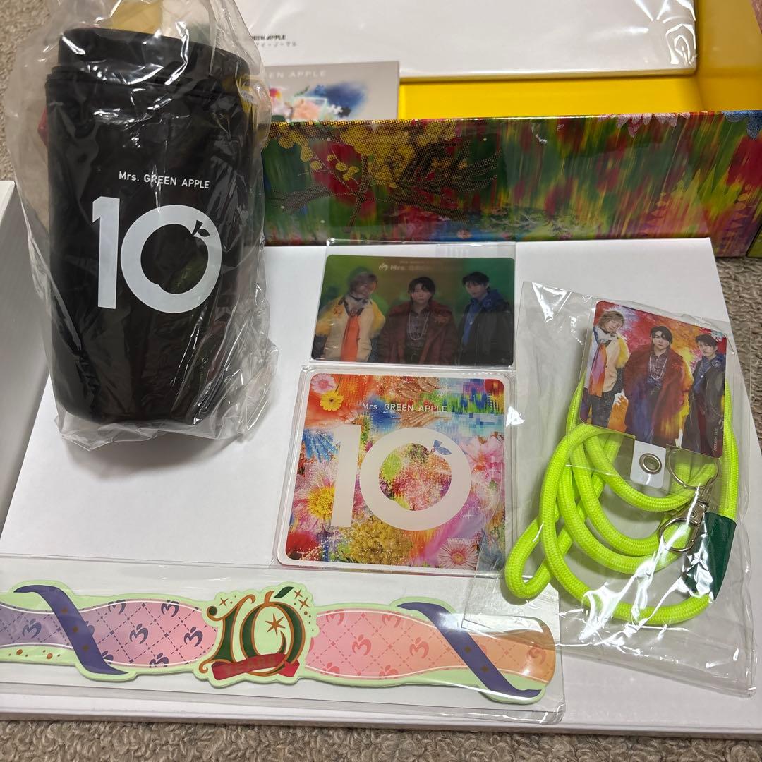 Mrs. GREEN APPLE 10 CD＋ DVD グッズ - メルカリ