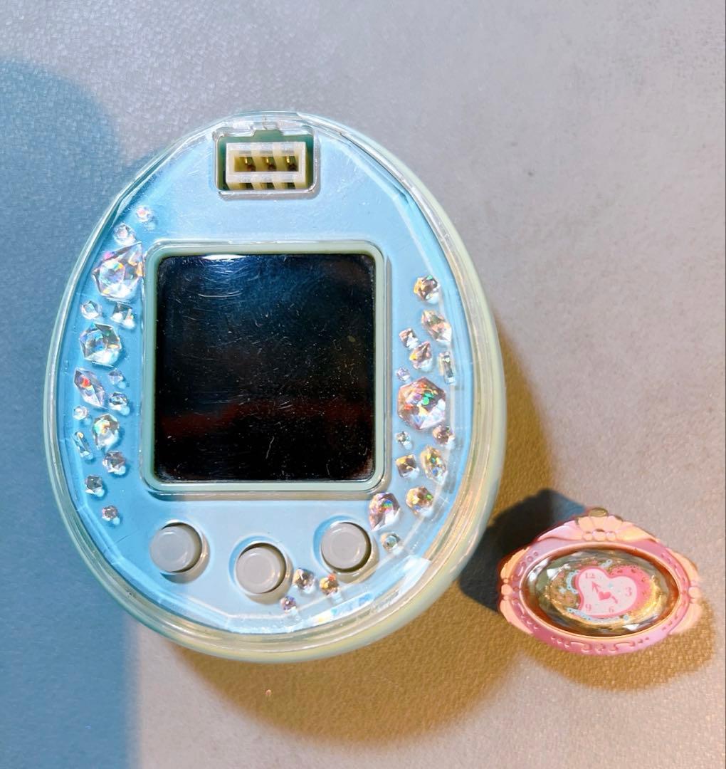 たまごっち ピースp's ブルー 本体 たまデコピアス ベイビーチェンジ