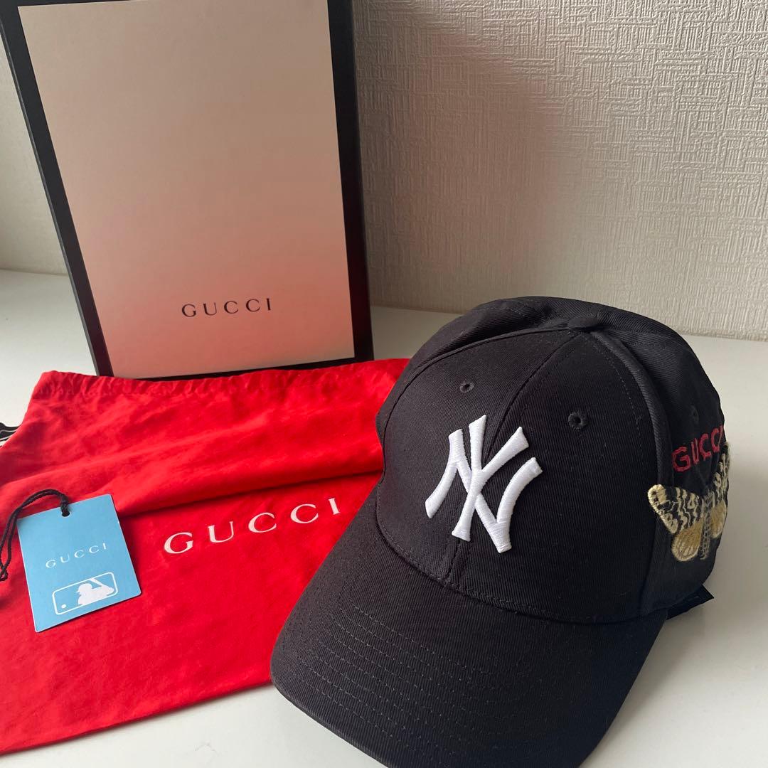 GUCCI × NEW ERA】【バタフライ刺繍ベースボールキャップ】 - メルカリ