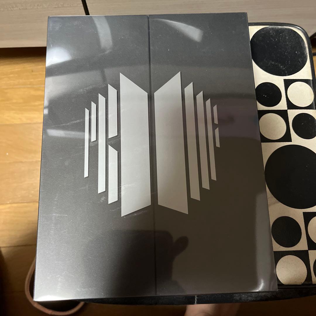 K-POP CDアルバム スタイリッシュデザイン 2022年のK-POPを振り返る！part3「グラフィックデザインのトレンド