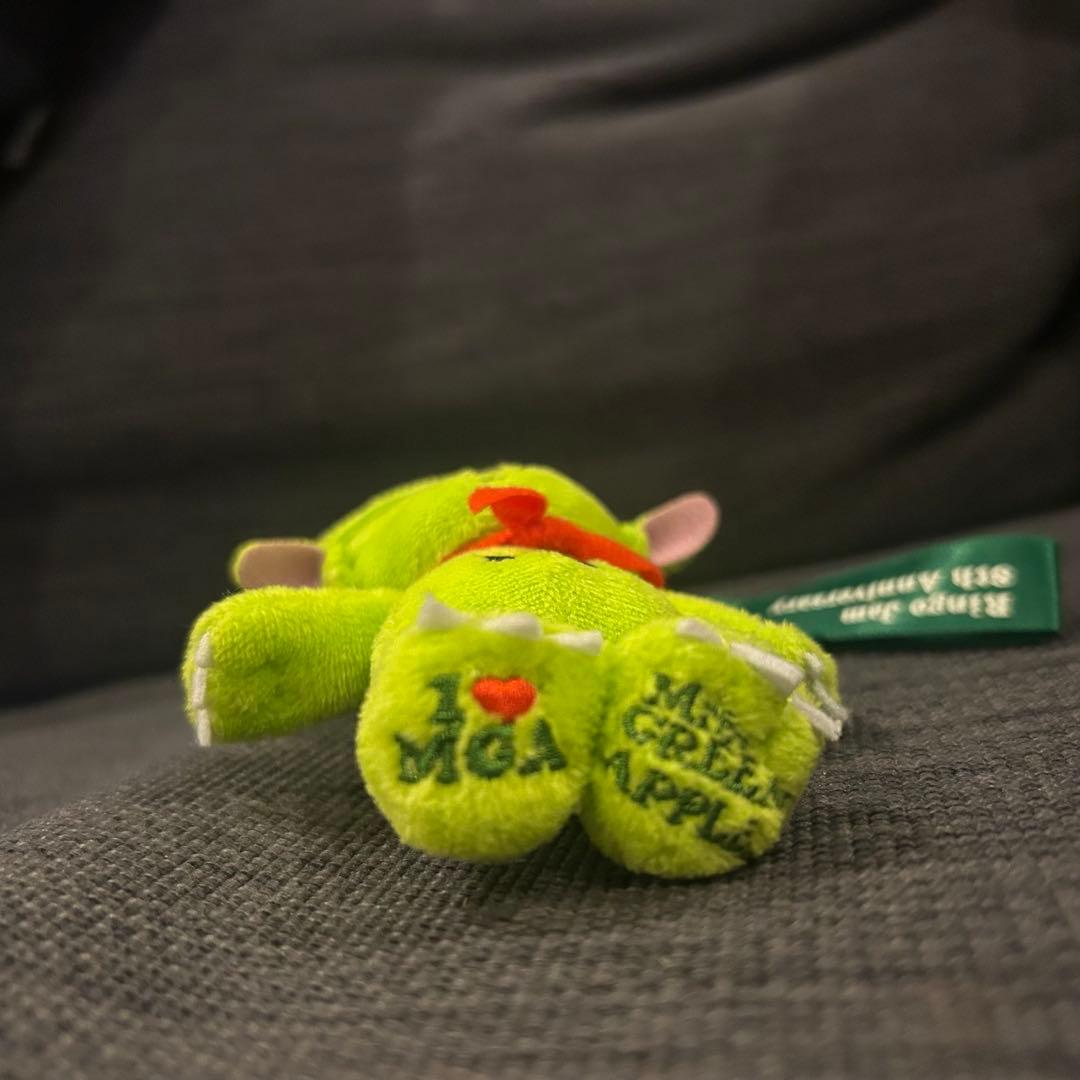 ミセスグリーンアップル メメル キーホルダー - メルカリ