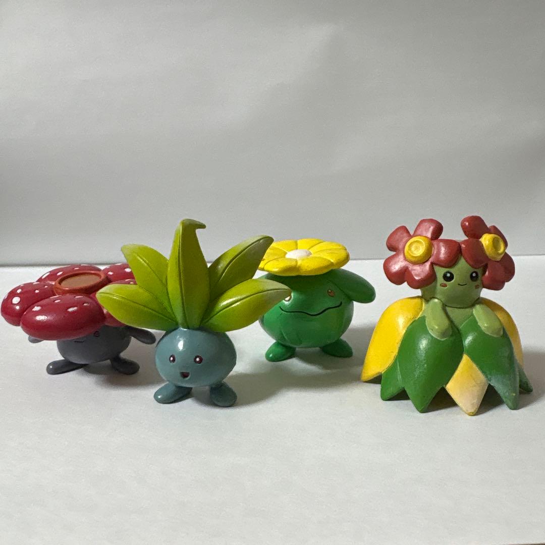 ポケモン モンコレ トミー 初期 ナゾノクサ クサイハナ ラフレシア