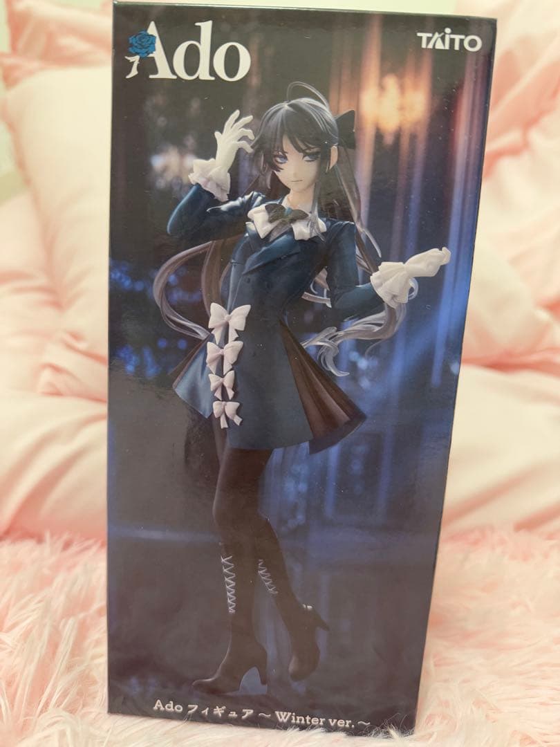 Ado フィギュア Winter ver. ラウンドワン限定 - メルカリ