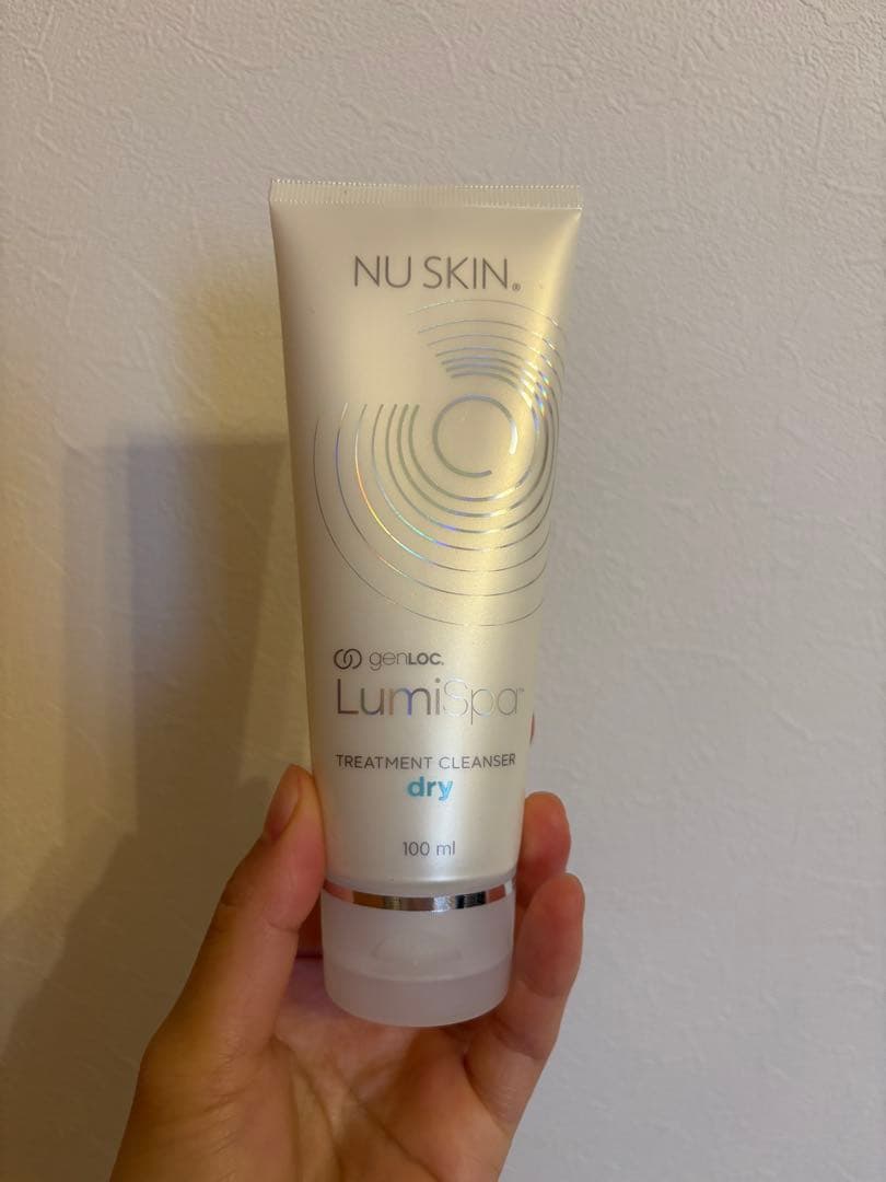 NU SKIN ルミスパ LumiSpa 本体 洗顔料付 動作OK - メルカリ