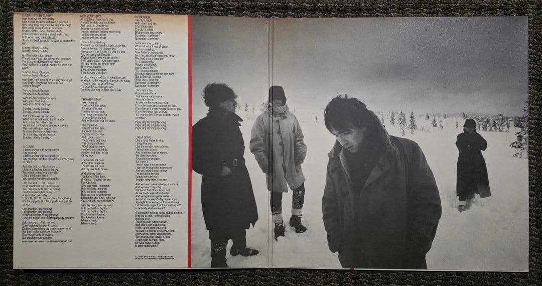 UK初期 U2 / WAR A-1U/B-1U 美音盤 Town Houseko - メルカリ