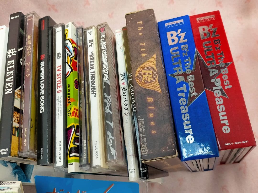 B'z CD DVD VHS コレクション まとめて - メルカリ