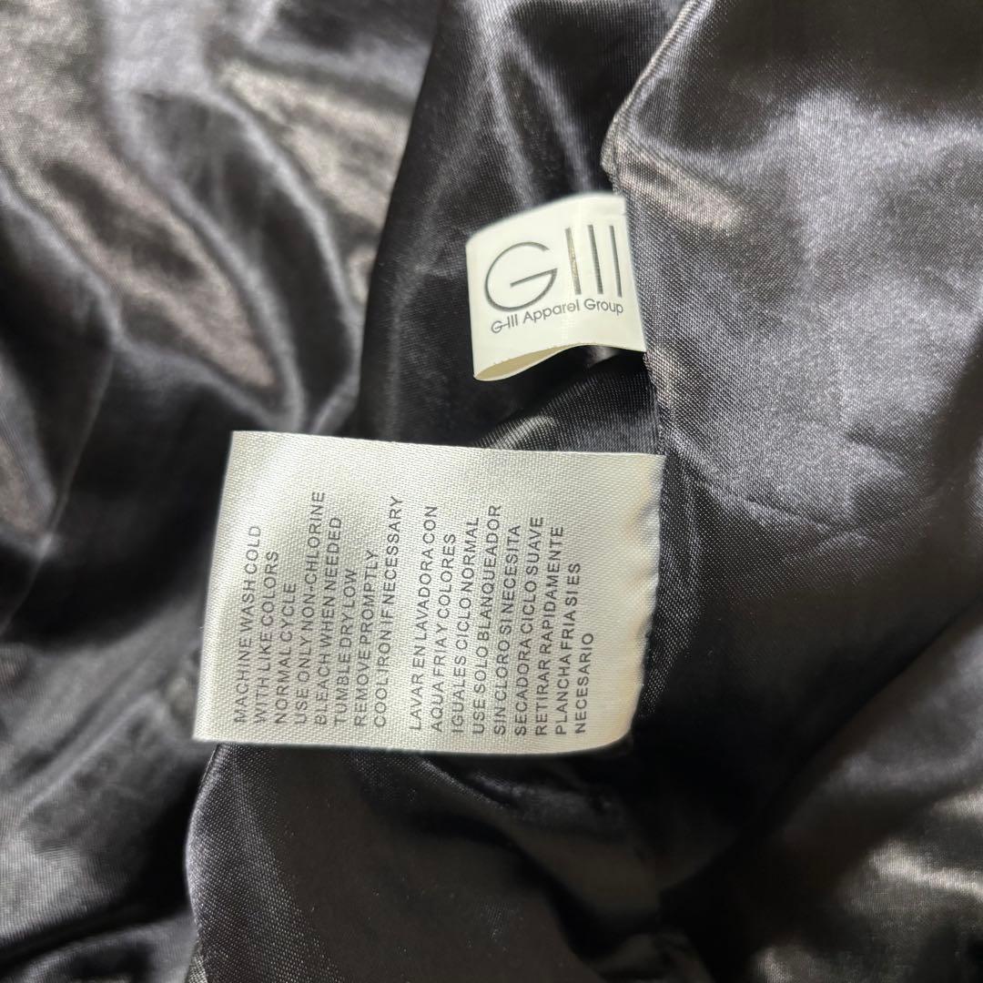 み様 NBA G-III LAKERS レイカーズ スタジャン デカロゴ 黒 L - メルカリ