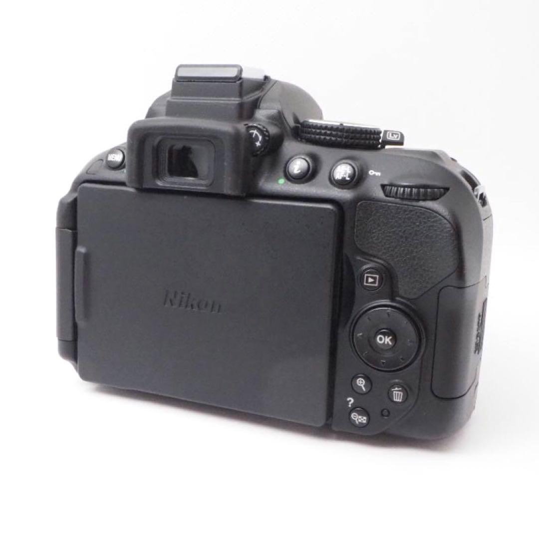 デジタルカメラ Nikon D5300 + AF-S 18-55mm F3.5-5.6 #186