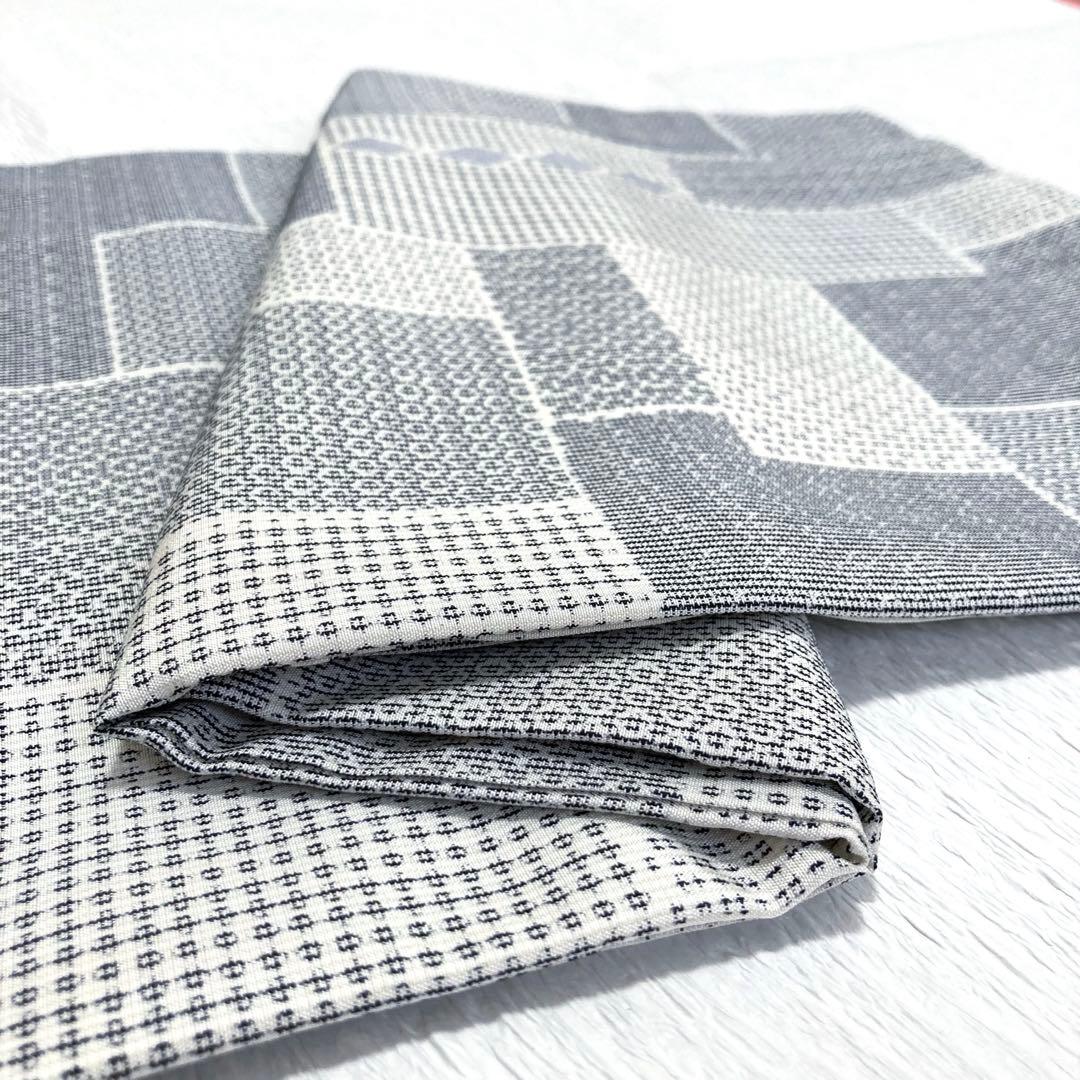 未使用美品✨】東レシルック さんび 洗える着物 小紋 胡粉色 白系 紬調