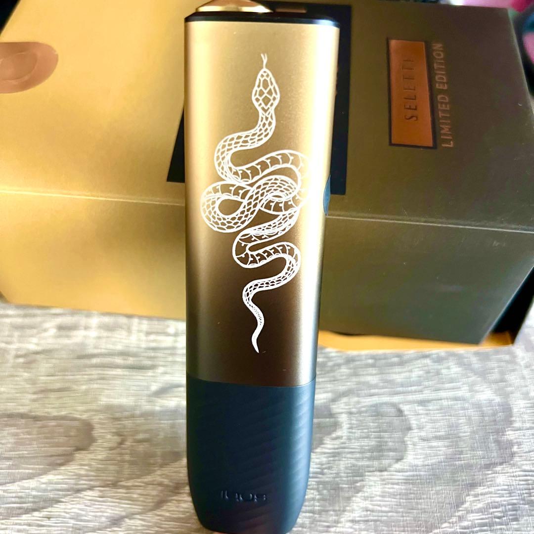 IQOS ILUMA i ONE SELETTI限定版アイコスイルマiワンレーザ - メルカリ