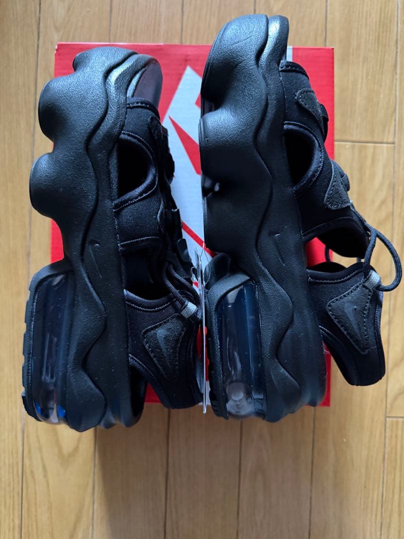 NIKEエアマックスココブラック　23.0cm