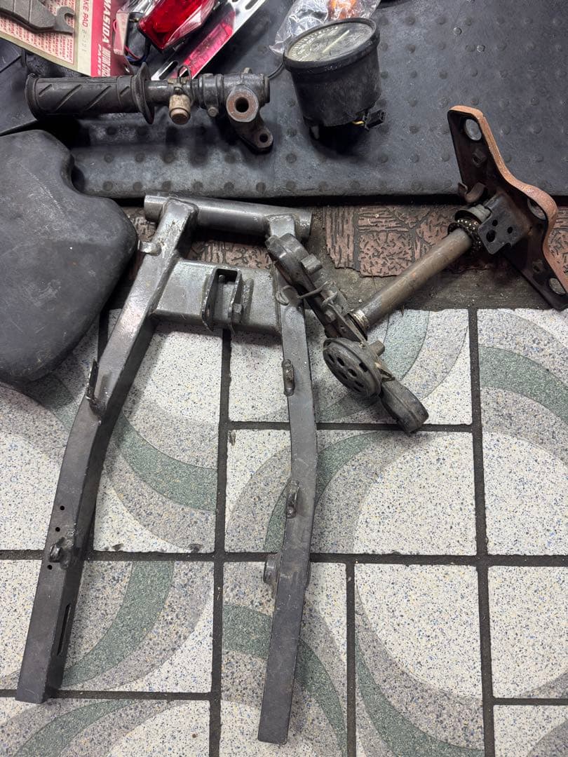 NSR50 系統の部品 AC10系統 年末近し！断捨離 画像の物 全部