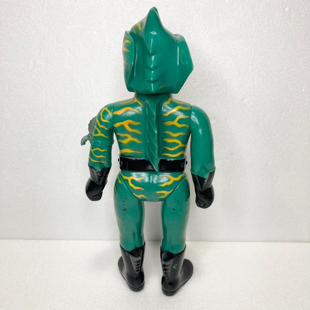 入手困難 激レア 旧バンダイ 仮面ライダー アマゾン ソフビ - メルカリ