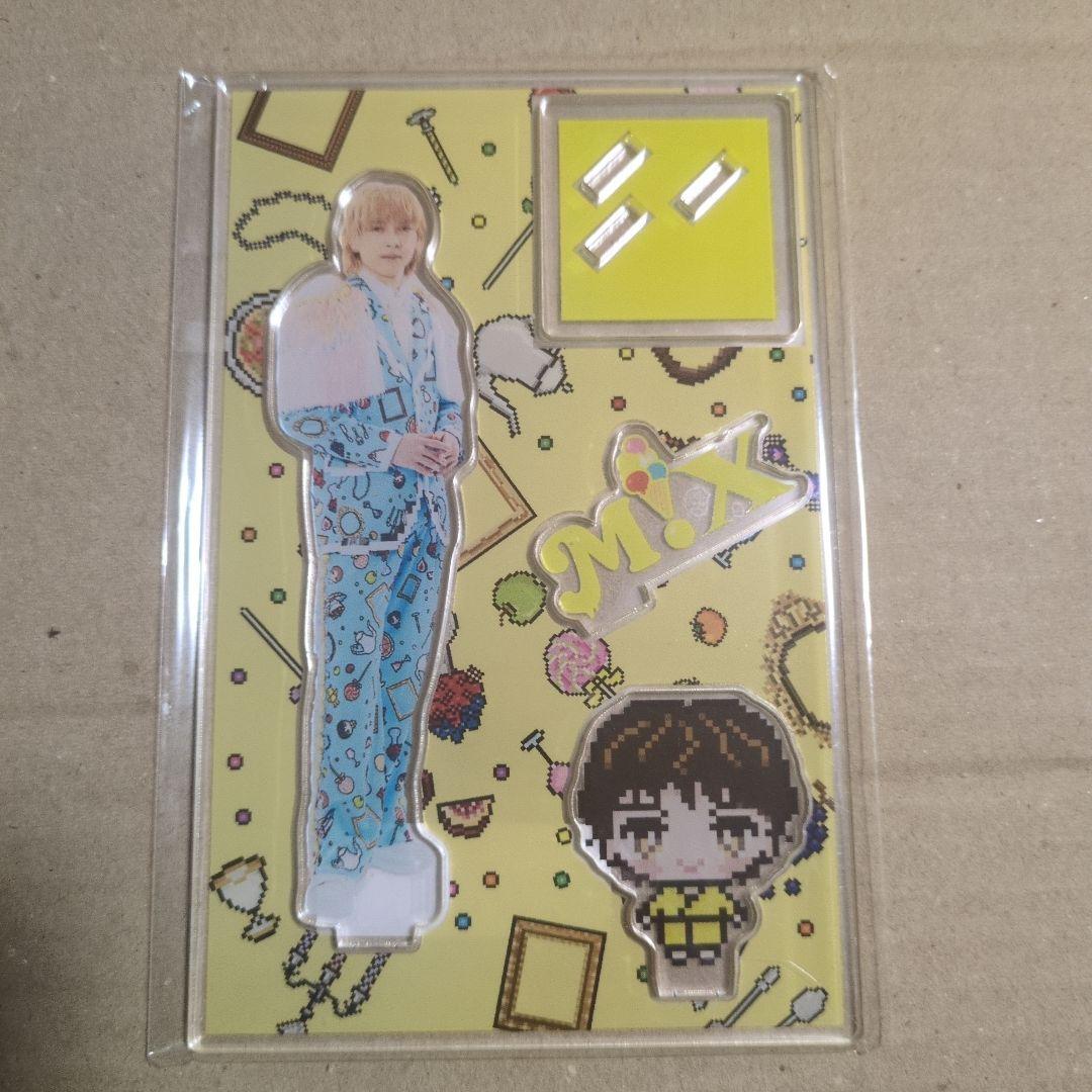 MILK 吉田仁人 MIX アクスタ - メルカリ