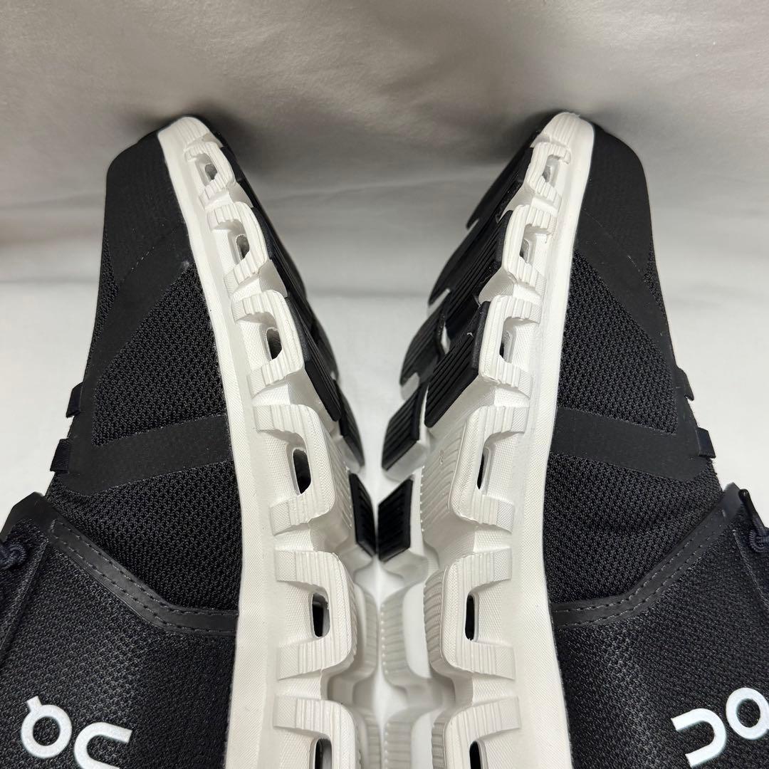 オン　Cloud 6 スニーカー メンズ 27.5cm