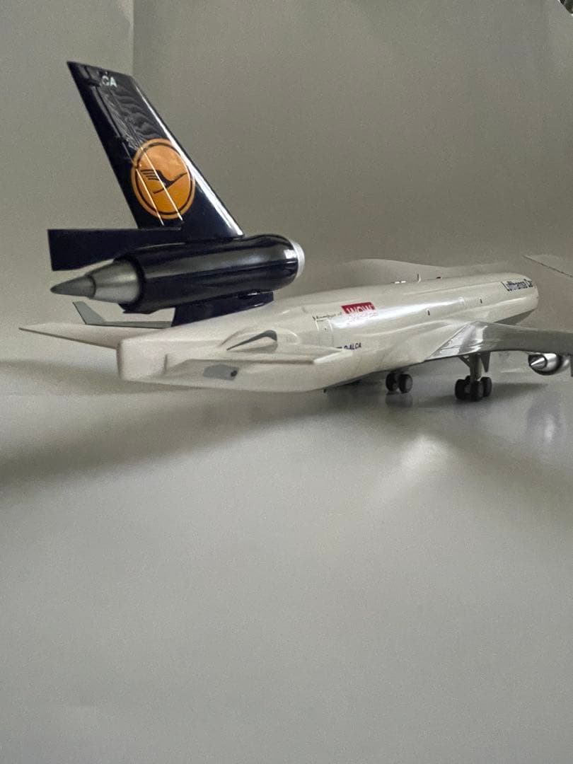ルフトハンザMD-11貨物機 - メルカリ