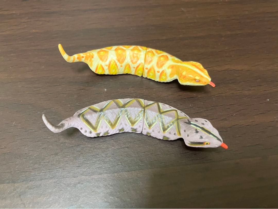 海洋堂 チョコエッグ 日本の動物 初期シークレット ツチノコ - メルカリ