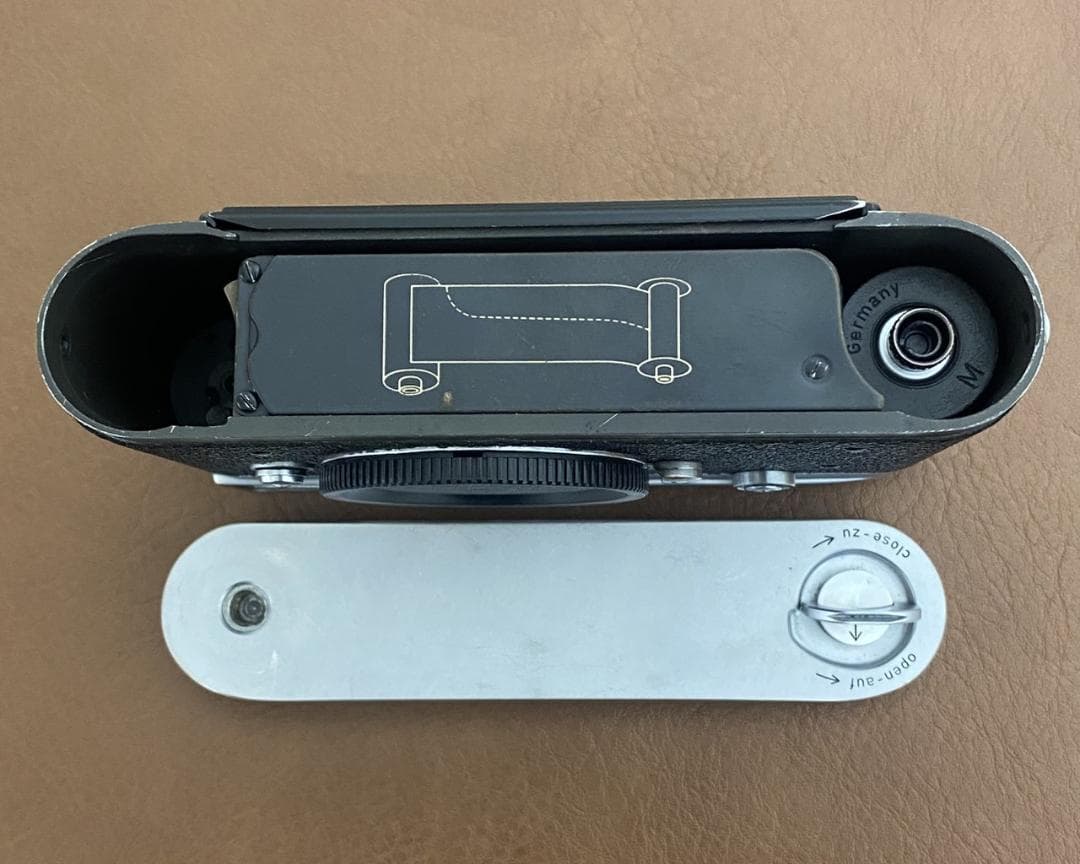 LEICA M2 初期型 内ギザ Rボタン 1958年製 OH済み - メルカリ