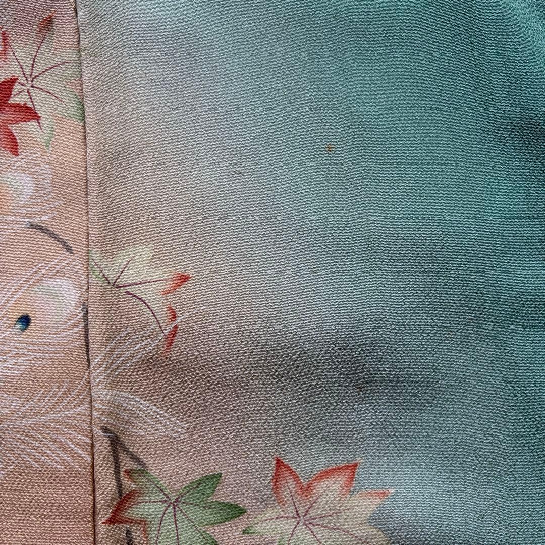 アンティーク裾模様色留袖 孔雀に梅着物正絹着用 - メルカリ