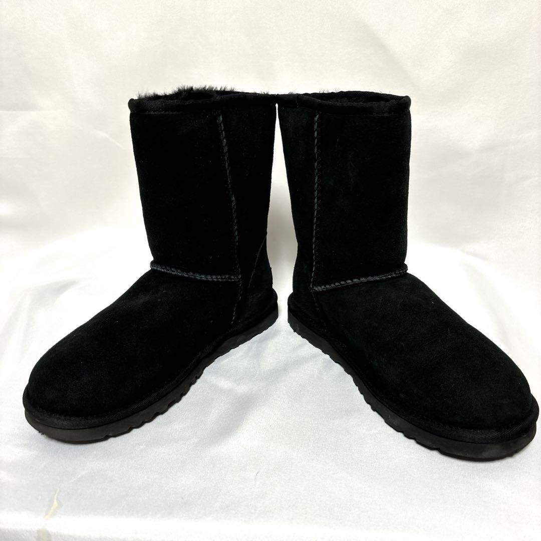 美品】UGG アグ ムートンブーツ 星ラインストーン 22㎝ 黒 - メルカリ