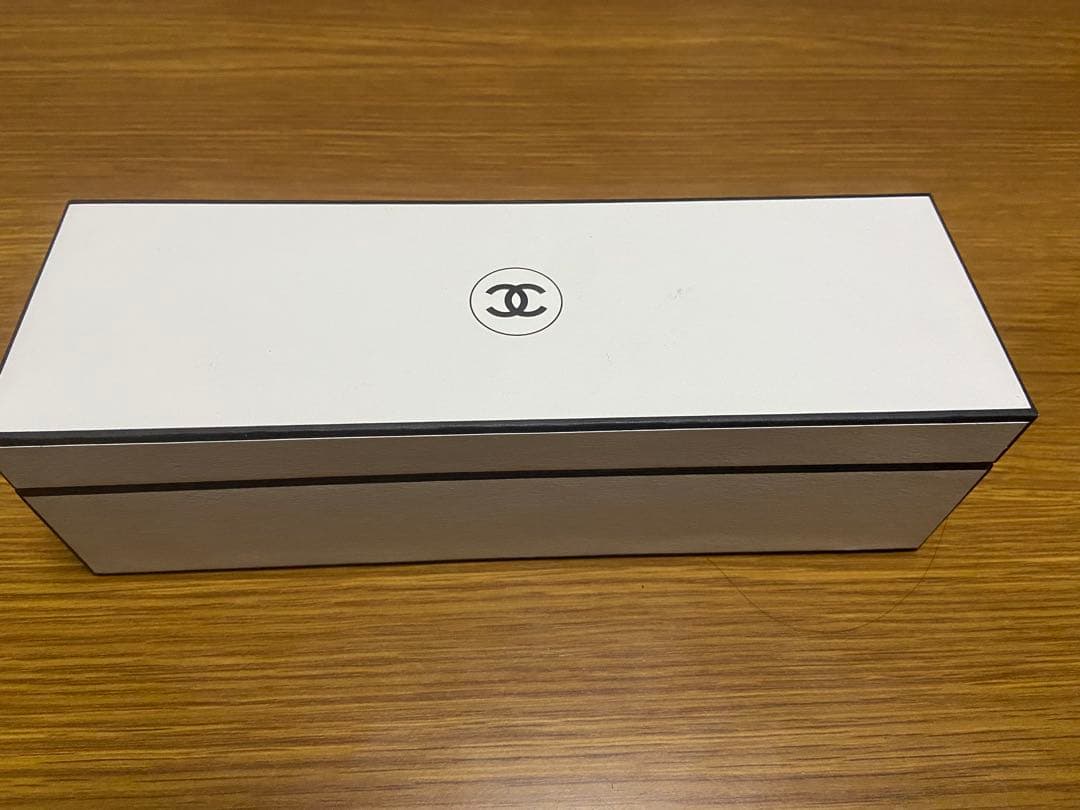 シャネルLES EXCLUSIFS DE CHANEL 香水セット4ml✖️19本 - メルカリ