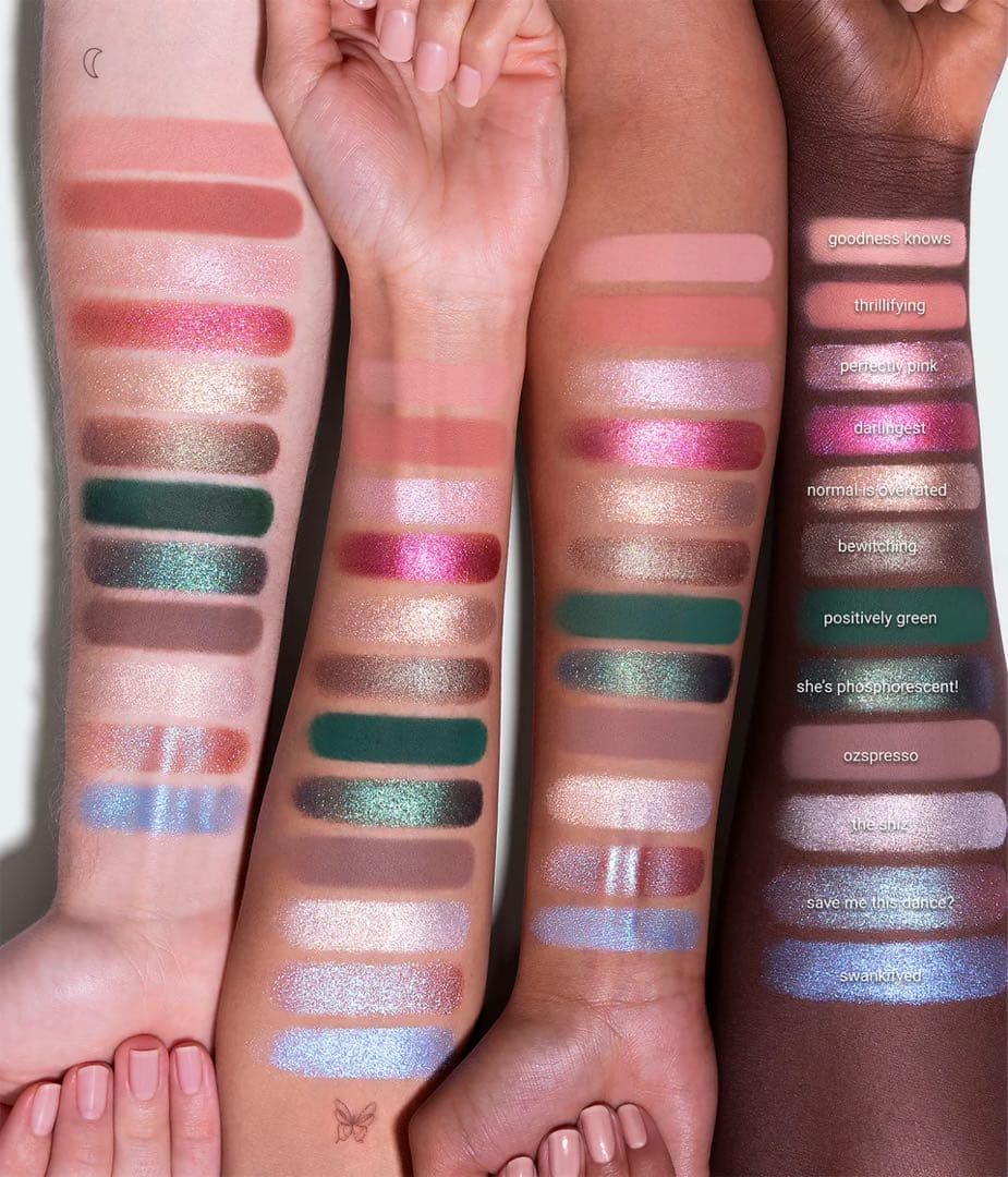 r.e.m.beauty wicked アイシャドウパレット　アリアナグランデ