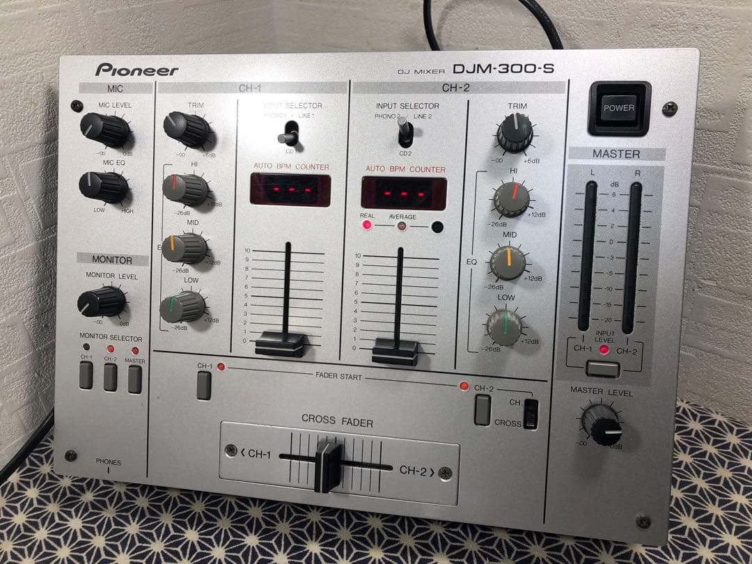 pioneer dj パイオニア　DJM-300 銀　フェーダーメンテナンス DJM-300-S (archived) 2-channel performance mixer (silver) - Pioneer DJ