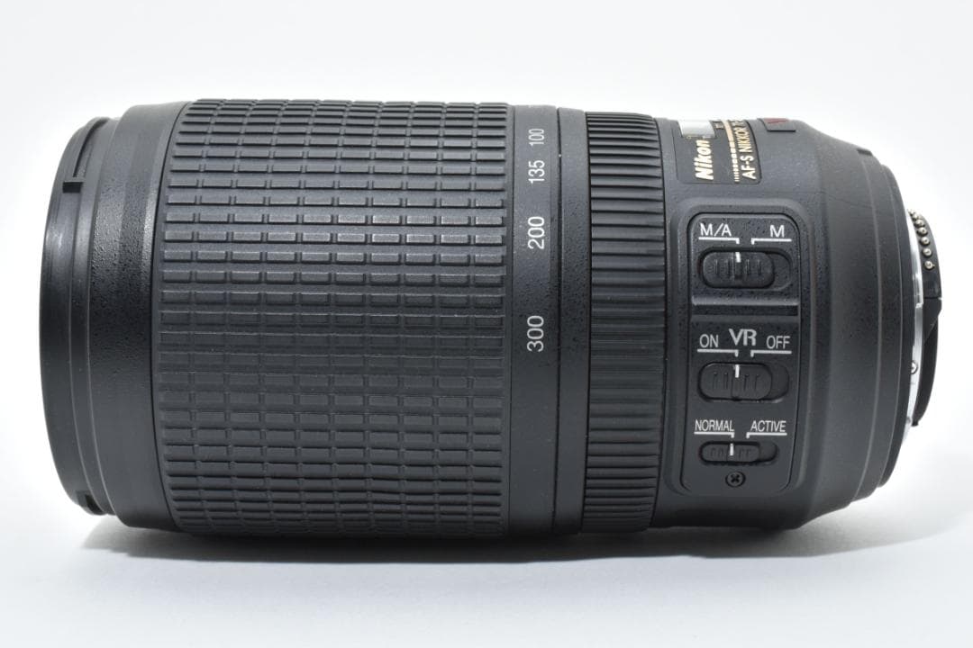レンズ(ズーム) Nikon AF-S 70-300mm f/4.5-5.6 G ED L0360