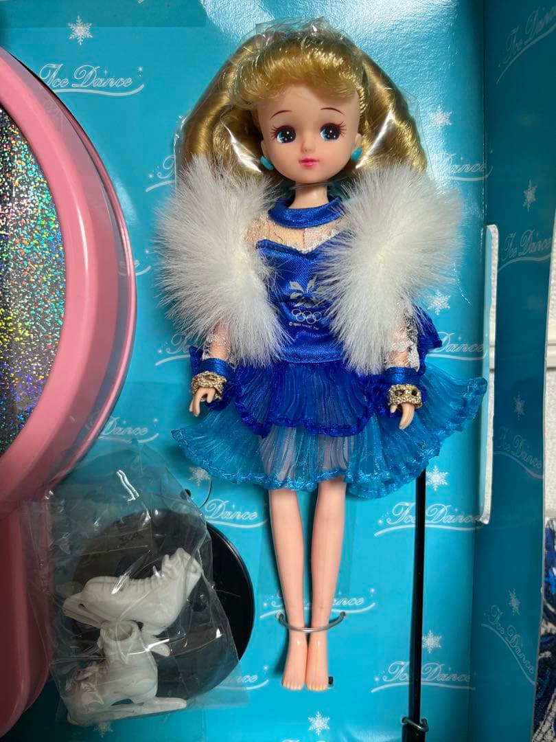 リカちゃんアイスダンスリカちゃん浅田真央ちゃんリカちゃんフィギュア