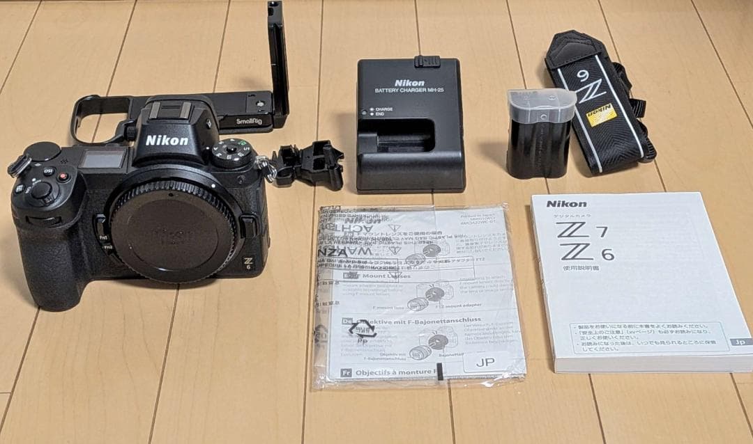 Nikon Z6 ミラーレス一眼 (おまけ付き) Nikon Z 6 ミラーレス一眼カメラ ブラック Z6 [ボディ単体] Nikon