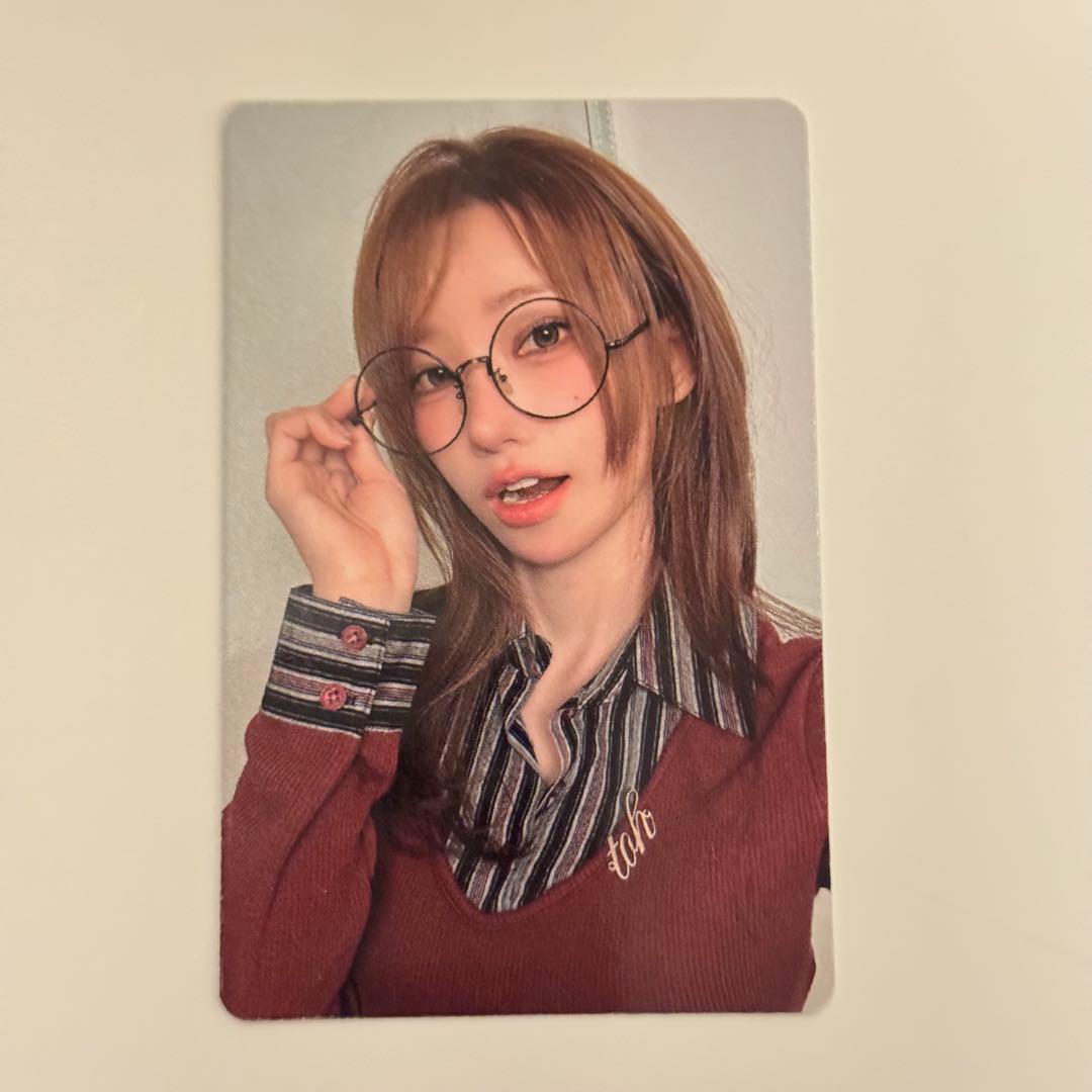 QWER ROCKATION 大阪 VVIP マゼンタ トレカ - メルカリ