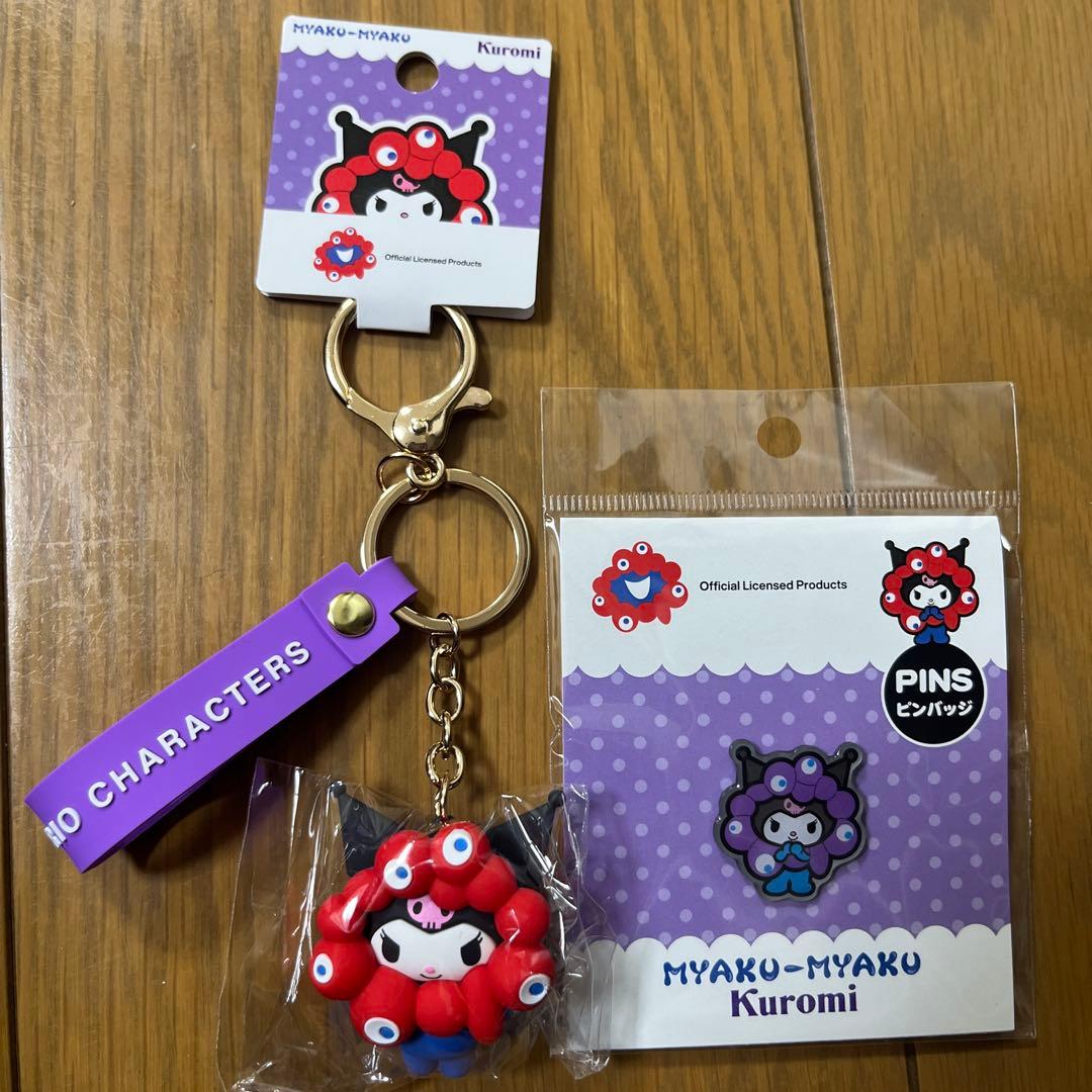 大阪万博 サンリオコラボ クロミ アクリルキーホルダー＆ピンバッジ