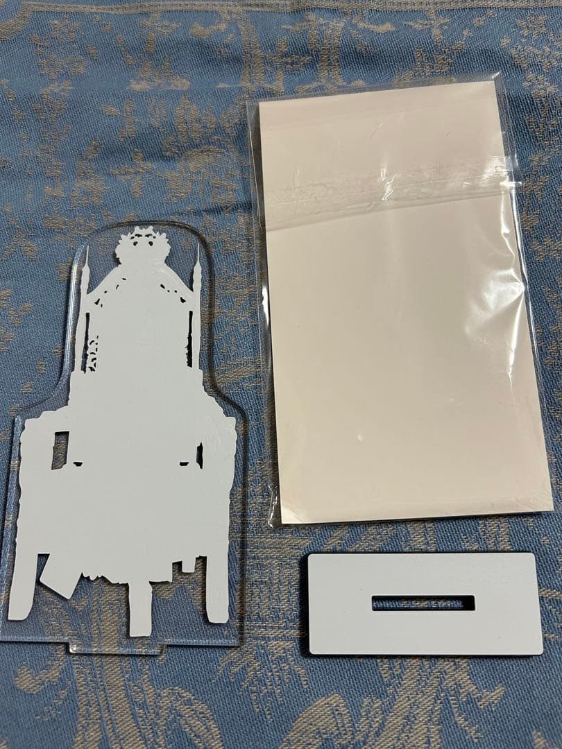 Mana様 アクリルスタンド Moi dix Mois JVM - メルカリ