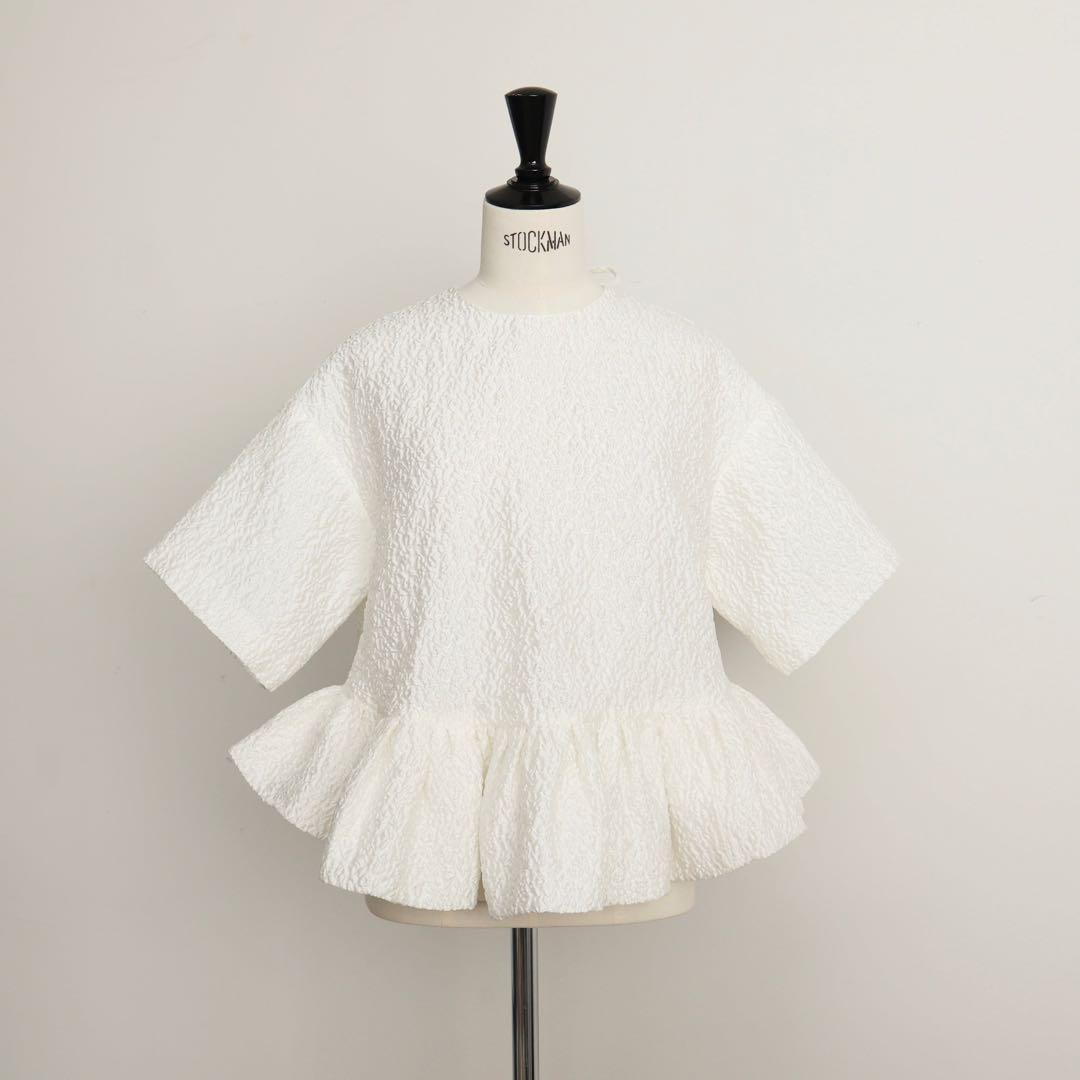 Gypsohila ジプソフィア フラワーグロスTシャツ