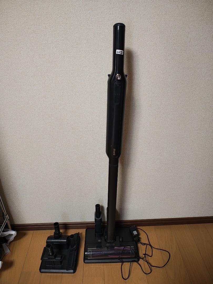 シャーク★コードレスクリーナー★CS601JBK★バッテリー新品と同等★ 21mdfZJjaBL._SS200_.jpg
