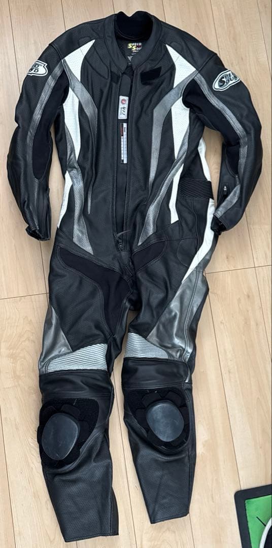 バイク　レーシングスーツ レーシングレザースーツ | HYOD PRODUCTSオフィシャルサイト