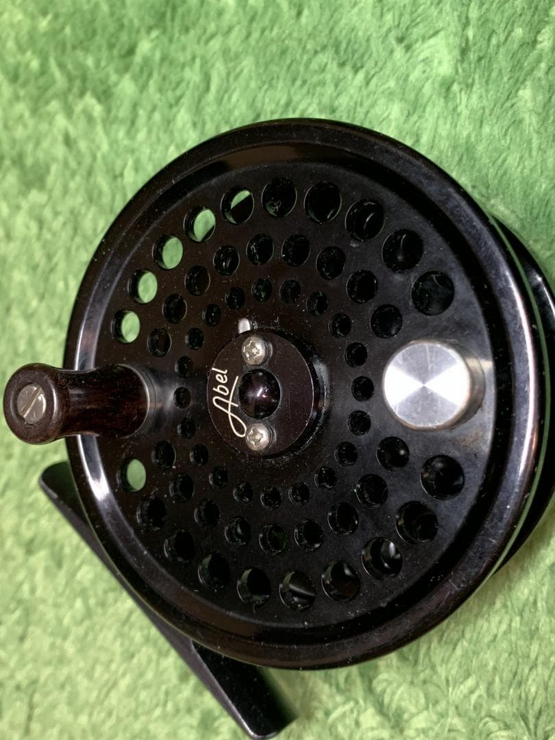 ダイワ 22カルディアSW 4000-CXH ドラグノブ無し