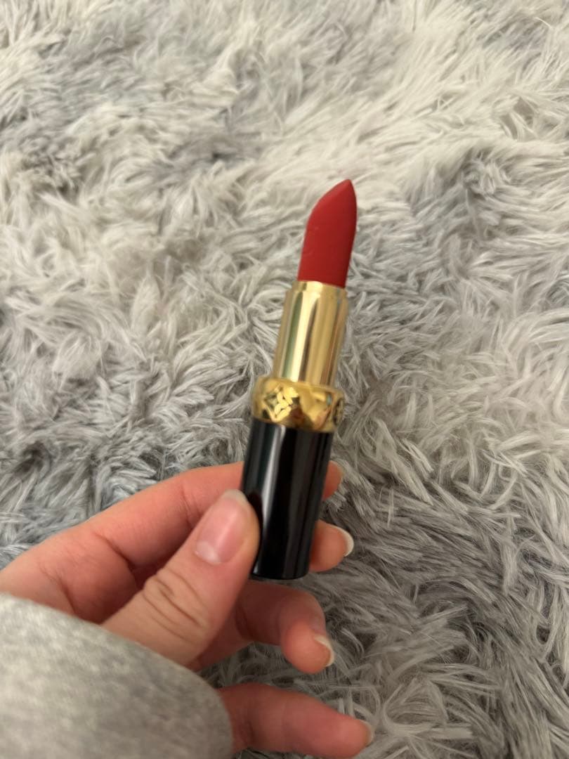 Louis Vuitton ルージュ 203 LV Rouge - Matte Lipstick - Red | LOUIS VUITTON ®