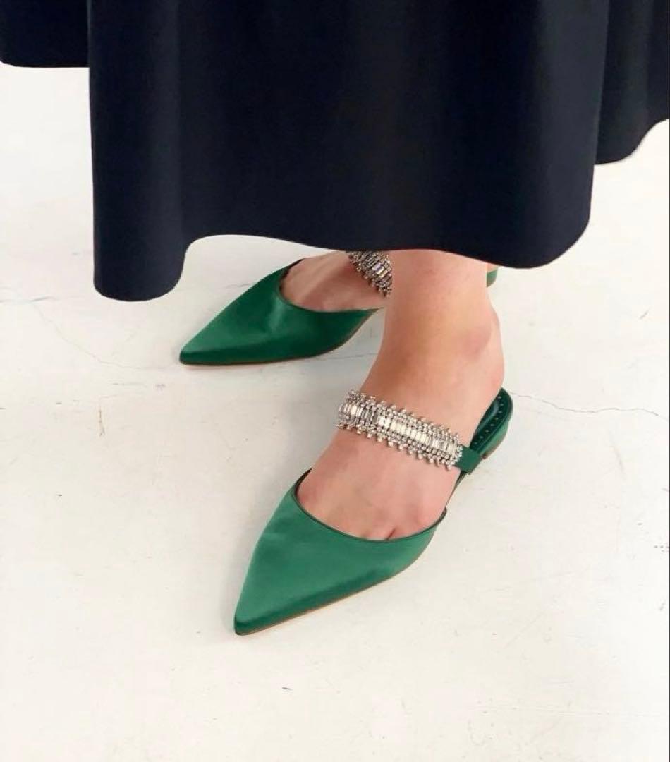 専用！お値下げ！マノロブラニク　36 HANGISI】サテンパンプス（シューズ）｜MANOLO BLAHNIK（マノロ